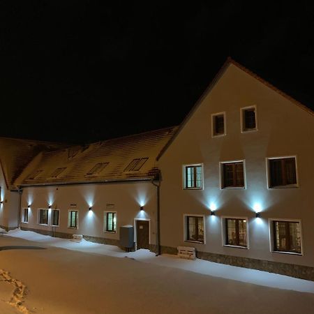 Zajazd Zacheta Kamienna Gora Bagian luar foto